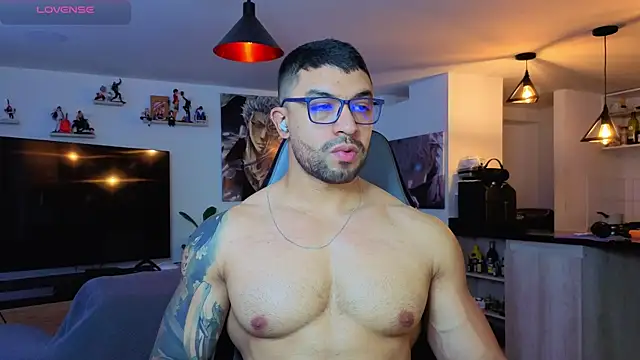 Michael Diamond online show from April 12, 2026, 5:49 pm