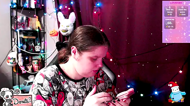 Snapshot of so_cute777 chatting on December 20, 2025, 12:02 am so cute777 online show from December 20, 2025, 12:02 am