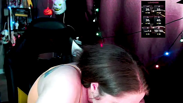 Snapshot of so_cute777 chatting on December 15, 2025, 4:13 pm so cute777 online show from December 15, 2025, 4:13 pm