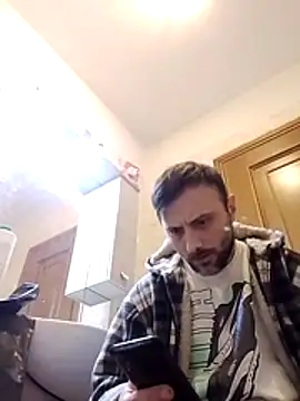 coppiasenzacensura online show from January 8, 2026, 4:02 pm