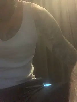 Snapshot of PIercingBoy38 chatting on March 2, 2025, 5:09 pm PIercingBoy38 online show from March 2, 2025, 5:09 pm