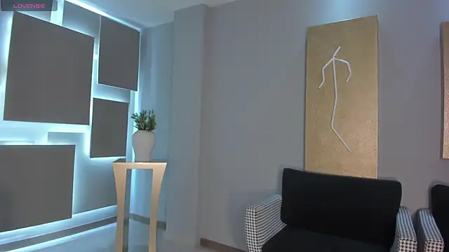 Snapshot of LizzHamilton__ chatting on January 17, 2026, 12:31 pm LizzHamilton online show from January 17, 2026, 12:31 pm