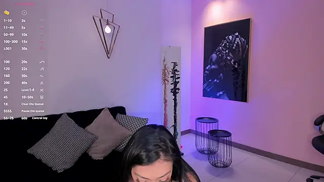 Snapshot of LizzHamilton__ chatting on February 21, 2026, 5:04 pm LizzHamilton online show from February 21, 2026, 5:04 pm