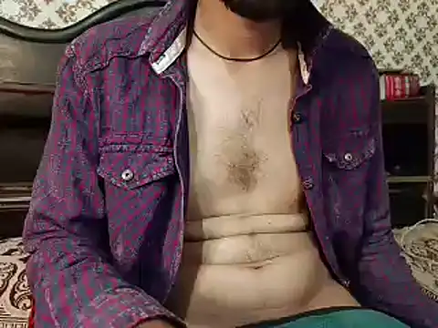 Snapshot of BrownBoy69666 chatting on February 18, 2025, 12:05 am BrownBoy69666 online show from February 18, 2025, 12:05 am