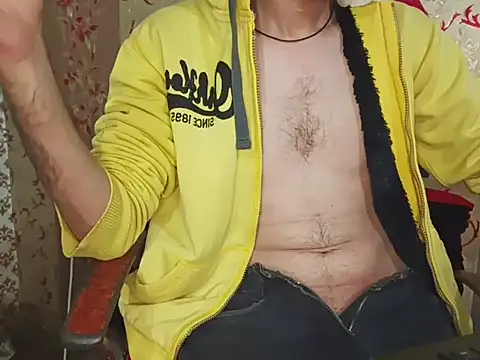 Snapshot of BrownBoy69666 chatting on February 2, 2025, 4:05 am BrownBoy69666 online show from February 2, 2025, 4:05 am