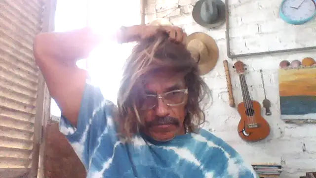 Snapshot of kvr27 chatting on June 11, 2026, 2:47 pm kvr27 online show from June 11, 2026, 2:47 pm