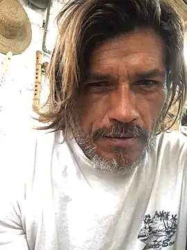 Snapshot of kvr27 chatting on February 4, 2026, 12:22 pm kvr27 online show from February 4, 2026, 12:22 pm