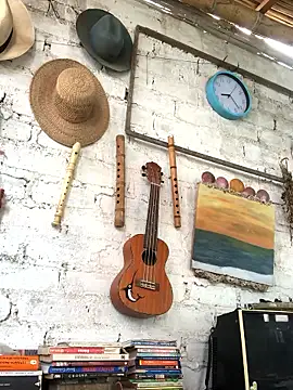 Snapshot of kvr27 chatting on January 14, 2026, 1:15 pm kvr27 online show from January 14, 2026, 1:15 pm