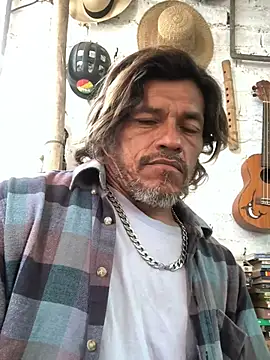 Snapshot of kvr27 chatting on January 18, 2026, 1:36 pm kvr27 online show from January 18, 2026, 1:36 pm