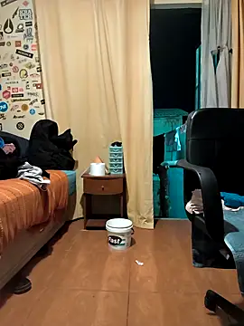 Snapshot of MisterMister45 chatting on March 4, 2026, 8:44 am MisterMister45 online show from March 4, 2026, 8:44 am