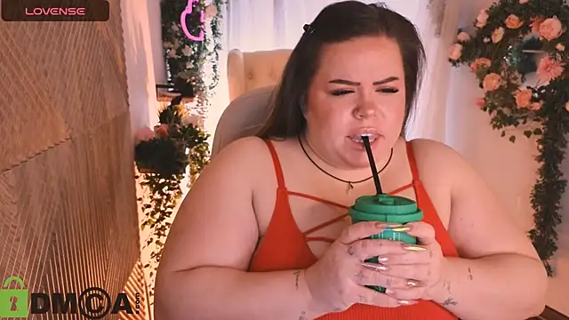 Snapshot of Sheila_queen_ chatting on November 30, 2025, 8:53 pm Sheila queen online show from November 30, 2025, 8:53 pm