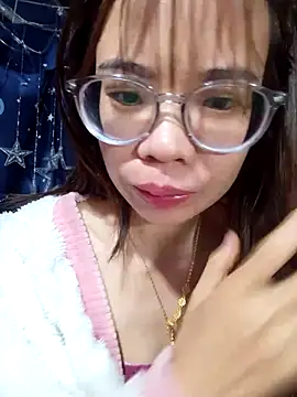 Snapshot of __Mai-love19__ chatting on February 12, 2026, 12:32 am Mai-love19 online show from February 12, 2026, 12:32 am