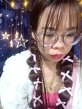 Snapshot of __Mai-love19__ chatting on February 3, 2026, 2:53 am Mai-love19 online show from February 3, 2026, 2:53 am