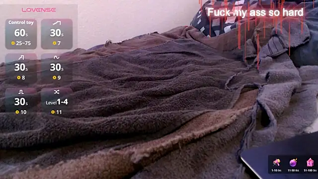 Snapshot of -sluttyass- chatting on December 20, 2025, 11:51 pm -sluttyass- online show from December 20, 2025, 11:51 pm