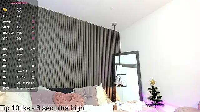 Snapshot of pervert_lizza chatting on January 6, 2026, 11:47 am pervert lizza online show from January 6, 2026, 11:47 am