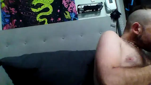 Snapshot of afTerparTycloudz chatting on March 3, 2026, 5:36 am afTerparTycloudz online show from March 3, 2026, 5:36 am