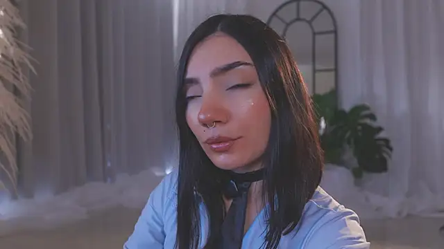 Snapshot of AmyArmstrong chatting on November 22, 2025, 10:19 pm AmyArmstrong online show from November 22, 2025, 10:19 pm