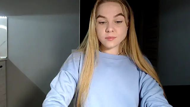 Snapshot of Sunbeam_ chatting on December 6, 2024, 10:24 pm Sunbeam online show from December 6, 2024, 10:24 pm