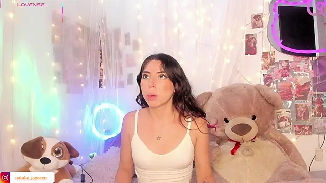 Snapshot of natalie_jaensen chatting on February 9, 2026, 9:02 pm natalie jaensen online show from February 9, 2026, 9:02 pm