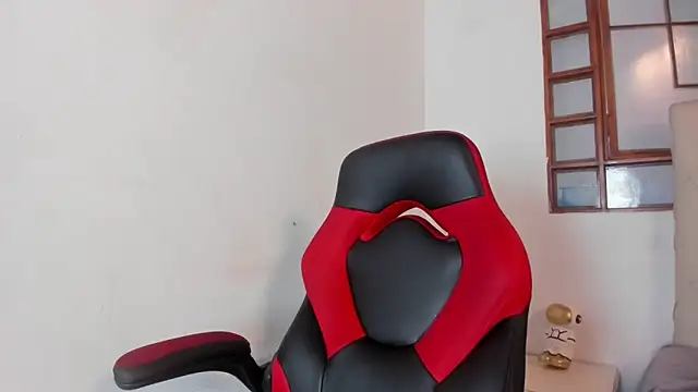 oliver price1 online show from March 9, 2026, 8:45 pm