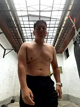 Snapshot of oliver_price1 chatting on September 8, 2025, 3:55 pm oliver price1 online show from September 8, 2025, 3:55 pm