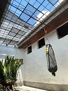 Snapshot of oliver_price1 chatting on September 9, 2025, 4:05 pm oliver price1 online show from September 9, 2025, 4:05 pm