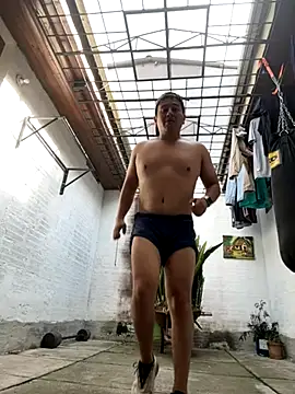 Snapshot of oliver_price1 chatting on September 24, 2025, 8:37 pm oliver price1 online show from September 24, 2025, 8:37 pm