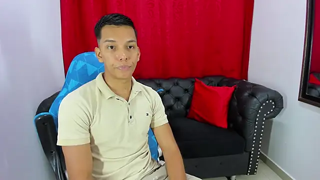 Snapshot of Edwin_Blaz chatting on September 14, 2025, 4:13 am Edwin Blaz online show from September 14, 2025, 4:13 am