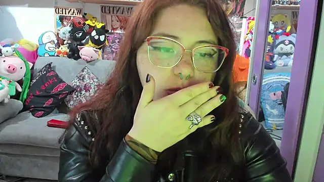 Snapshot of soficammy chatting on November 14, 2025, 10:13 pm soficammy online show from November 14, 2025, 10:13 pm