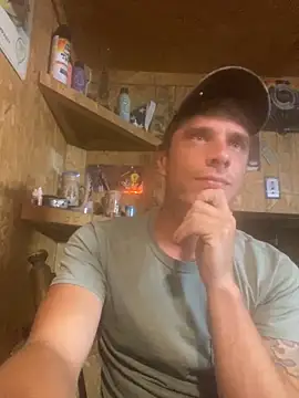 Snapshot of DillPie chatting on September 12, 2025, 1:17 am DillPie online show from September 12, 2025, 1:17 am