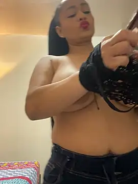 sofia xxx02 online show from February 11, 2026, 12:05 pm