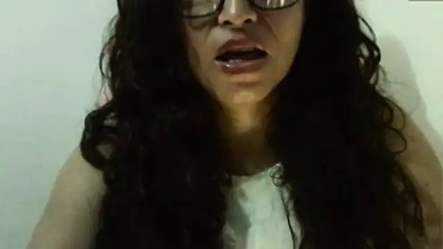 oso34hot online show from November 24, 2025, 1:05 am