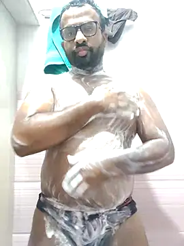 Snapshot of Sammy6432 chatting on October 24, 2025, 4:11 am Sammy6432 online show from October 24, 2025, 4:11 am