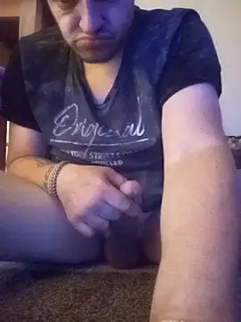 Snapshot of Affenarsch81 chatting on December 14, 2024, 11:50 am Affenarsch81 online show from December 14, 2024, 11:50 am