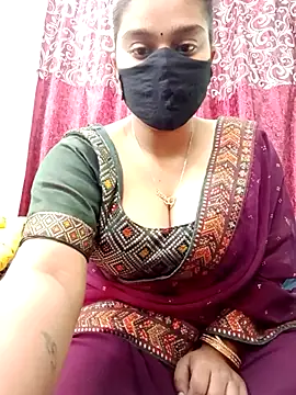 Jasmine jaaan online show from January 19, 2026, 4:49 am